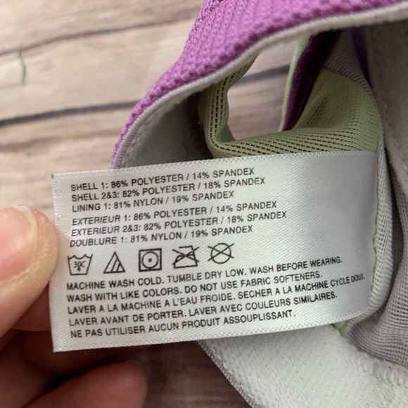 Moving Comfort Sports Bra - Picture 4 of 4